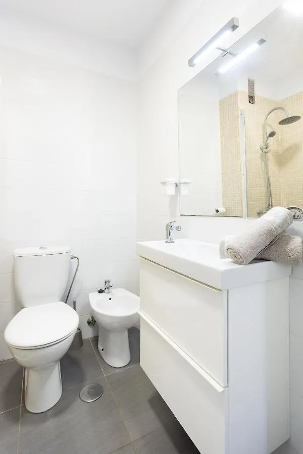 Frontline Penthouse With Heated Pool And Parking Apartment Los Cristianos  Los Cristianos (Tenerife)